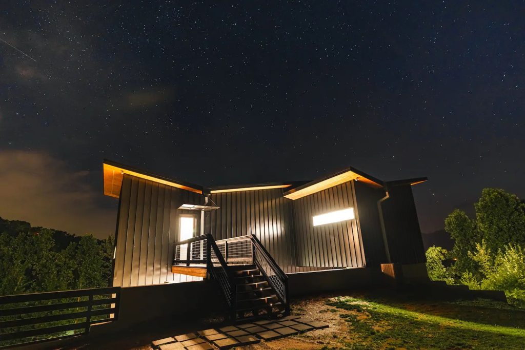 Cabana Moderna com Paredes de Vidro 6 1024x683 - Cabana Moderna com Paredes de Vidro