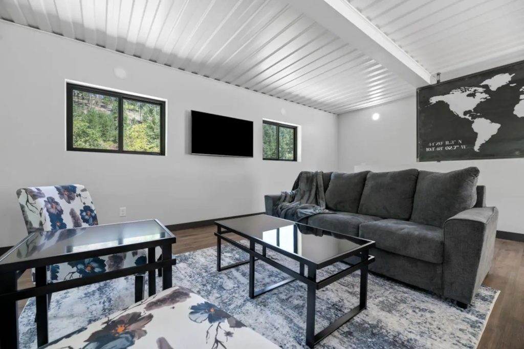 Magnifica construcao de casa conteiner de dois andares 6 1024x681 - Magnífica construção de casa contêiner de dois andares