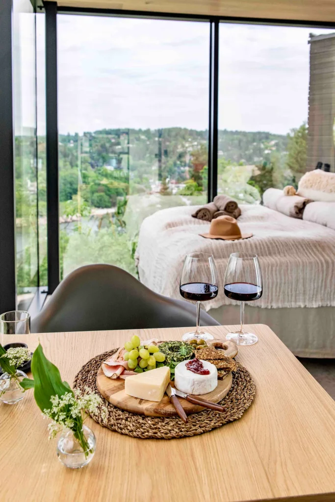 Modelo de Cabana de Vidro Espelhado 4 683x1024 - Cabanas de Vidro Espelhado