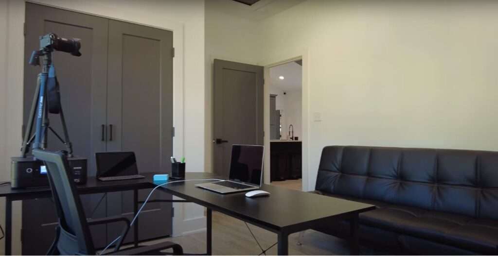 Tiny House com Design Metalico 8 - Tiny House com Design Metálico